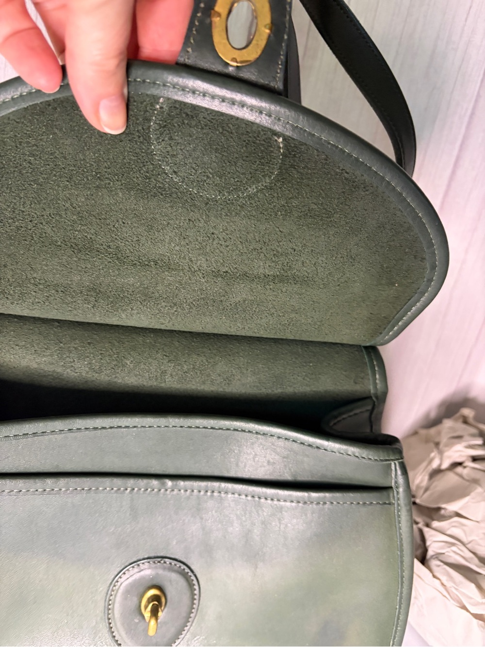 Vintage Coach Logan bag, in green #9907 - Picture 7 of 15